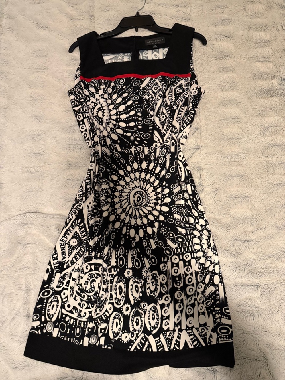 Connected Apparel B&W Patterned Sleeveless Dress with Red Trim
